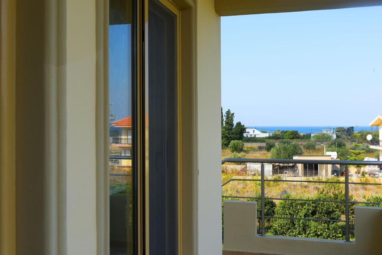 Stelia Luxury Apartments Kalavárda Buitenkant foto