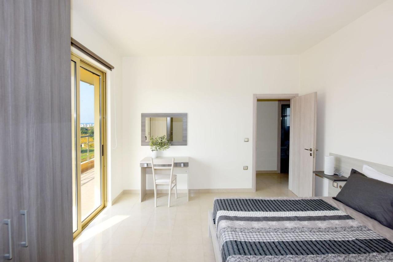 Stelia Luxury Apartments Kalavárda Buitenkant foto
