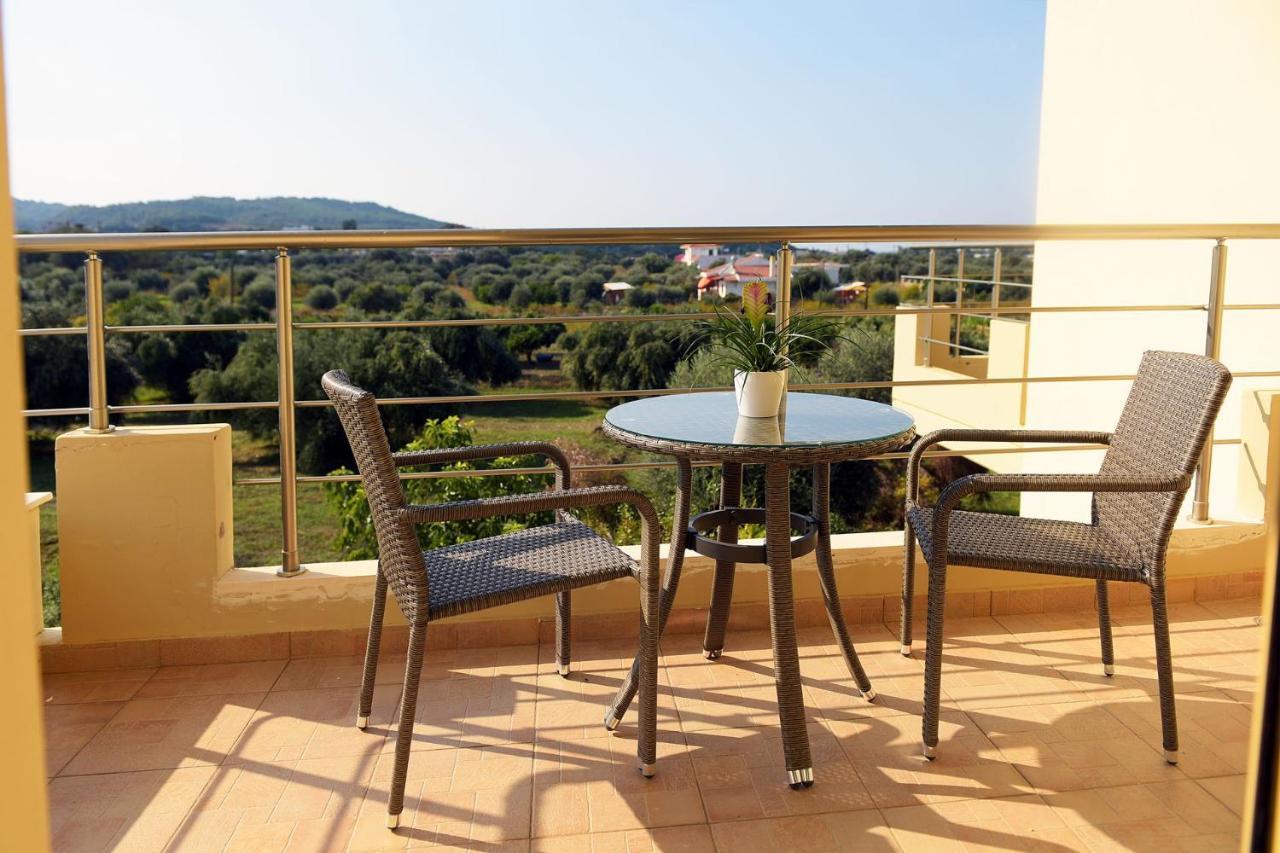 Stelia Luxury Apartments Kalavárda Buitenkant foto